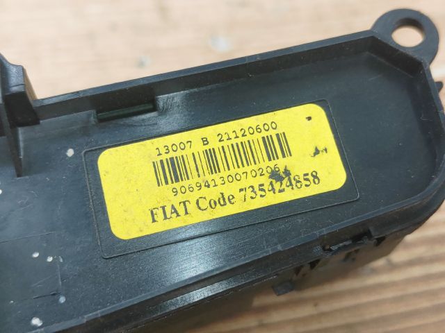 bontott FIAT BRAVO Központizár Kapcsoló