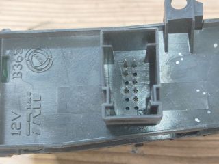 bontott FIAT BRAVO Központizár Kapcsoló