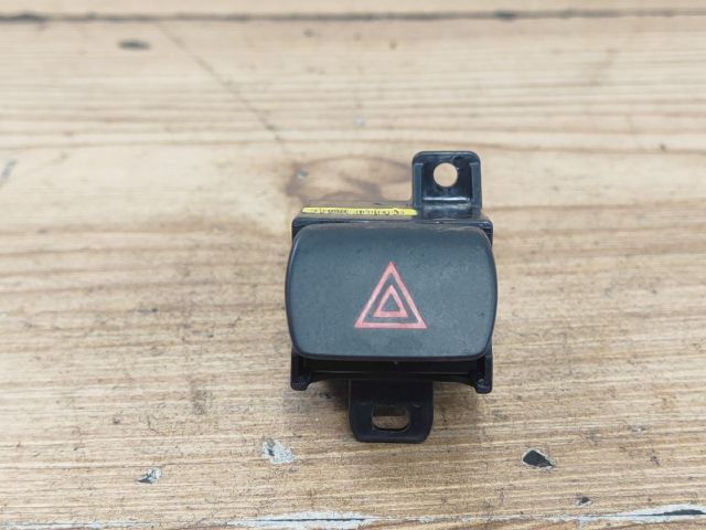 bontott FIAT BRAVO Vészvillogó Kapcsoló