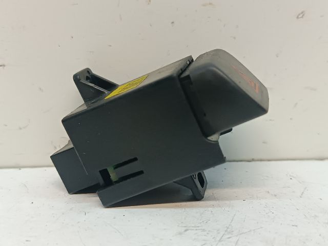 bontott FIAT BRAVO Vészvillogó Kapcsoló