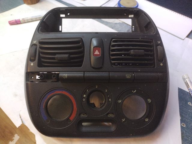 bontott FIAT BRAVO Vészvillogó Kapcsoló