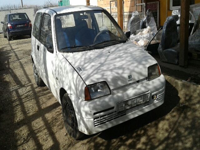 bontott FIAT CINQUECENTO Bal első Féknyereg Munkahengerrel