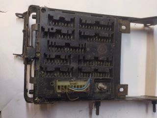 bontott FIAT COUPE Biztosítéktábla Utastér