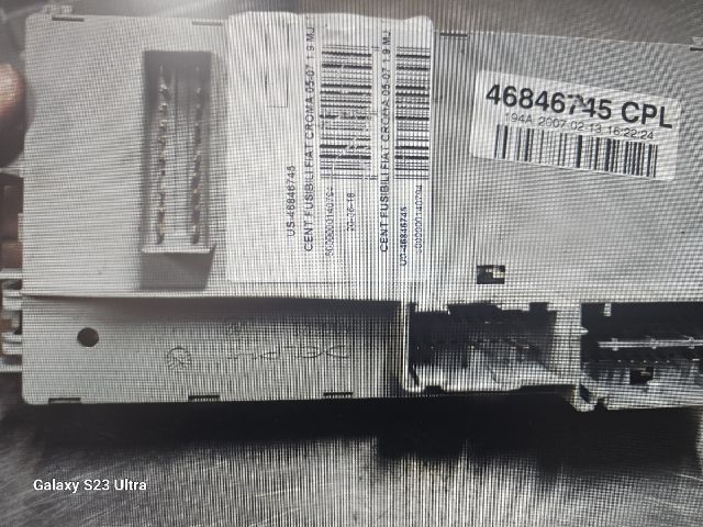 bontott FIAT CROMA Biztosítéktábla Motortér