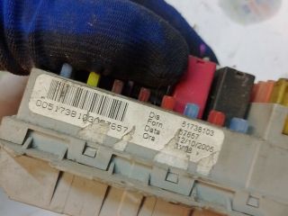 bontott FIAT CROMA Biztosítéktábla Motortér