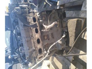 bontott FIAT CROMA Motor (Fűzött blokk hengerfejjel)