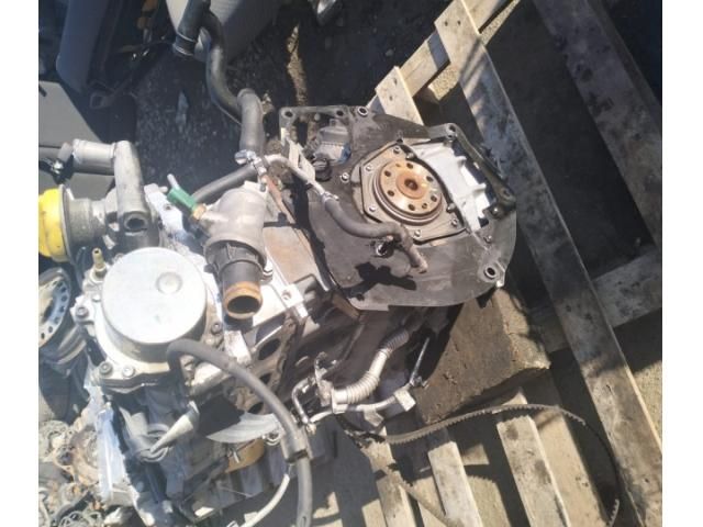 bontott FIAT CROMA Motor (Fűzött blokk hengerfejjel)