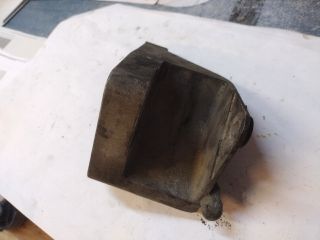 bontott FIAT CROMA Váltó Tartó Bak (Pozíciófüggetlen)