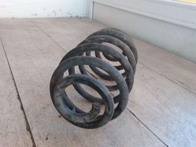 bontott FIAT CROMA Hátsó Rugó