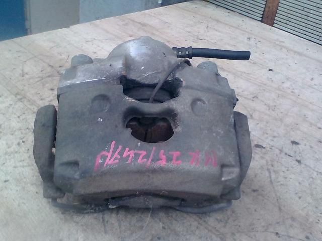 bontott FIAT CROMA Jobb első Féknyereg Munkahengerrel