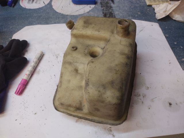 bontott FIAT CROMA Kiegyenlítő Tartály