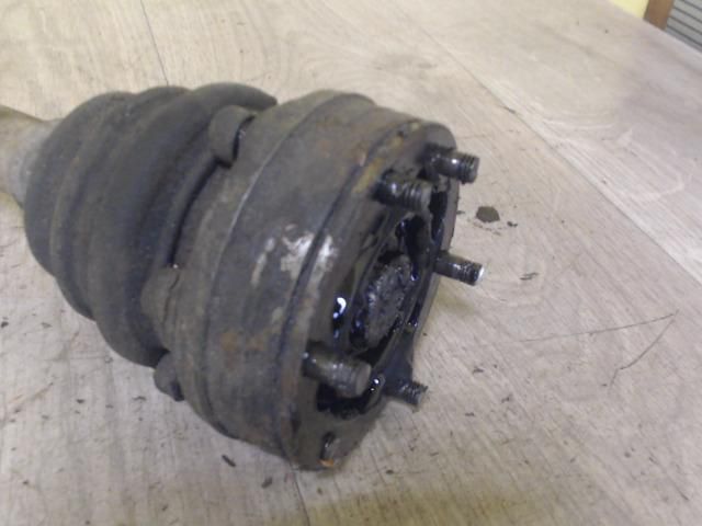 bontott FIAT CROMA Bal Féltengely