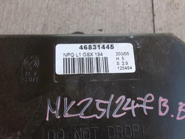 bontott FIAT CROMA Bal első Ajtó Vezérlőegység