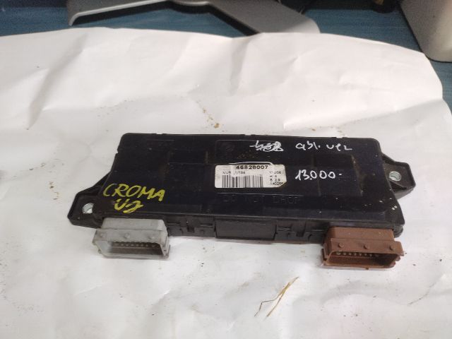 bontott FIAT CROMA Bal hátsó Ablakemelő Elektronika