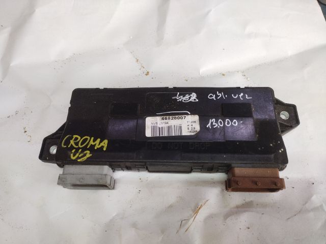 bontott FIAT CROMA Bal hátsó Ablakemelő Elektronika