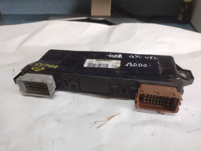 bontott FIAT CROMA Bal hátsó Ablakemelő Elektronika