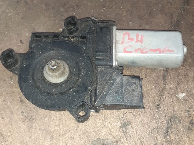 bontott FIAT CROMA Bal hátsó Ablakemelő Motor