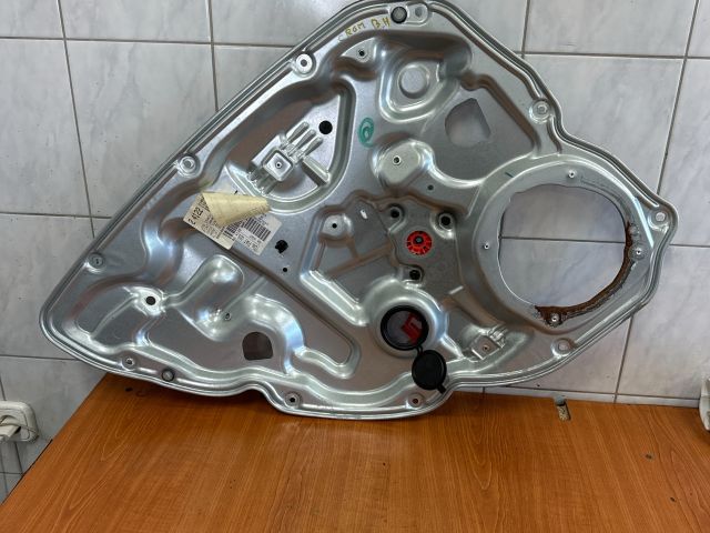 bontott FIAT CROMA Bal hátsó Ablakemelő Szerkezet (Elektromos)