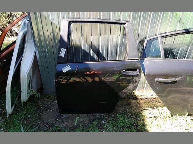 bontott FIAT CROMA Bal hátsó Ajtó (Üres lemez)