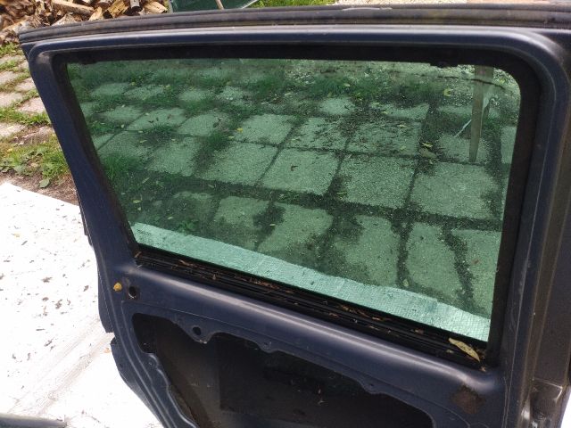 bontott FIAT CROMA Bal hátsó Ajtó (Üres lemez)