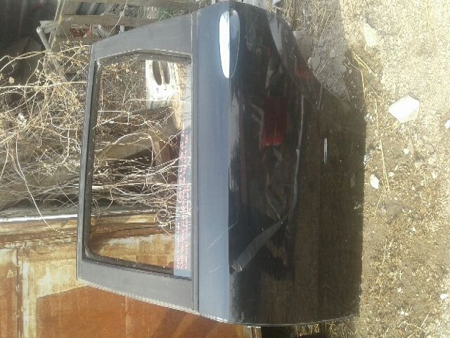 bontott FIAT CROMA Bal hátsó Ajtó (Üres lemez)