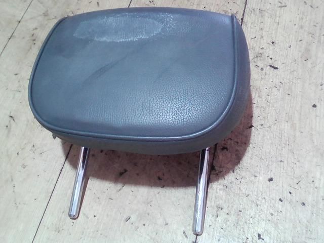 bontott FIAT CROMA Bal hátsó Fejtámla