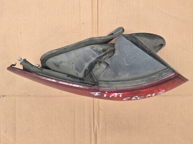 bontott FIAT CROMA Bal Hátsó Lámpa