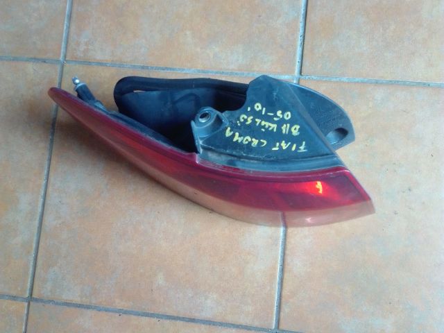 bontott FIAT CROMA Bal Külső Hátsó Lámpa