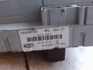 bontott FIAT CROMA Biztosítéktábla Utastér