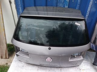 bontott FIAT CROMA Csomagtérajtó (Üres lemez)