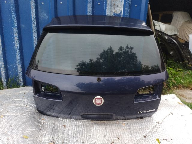 bontott FIAT CROMA Csomagtérajtó (Üres lemez)