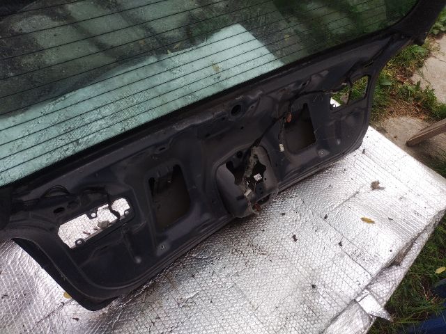 bontott FIAT CROMA Csomagtérajtó (Üres lemez)