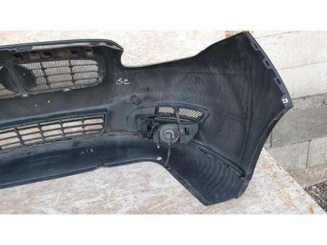 bontott FIAT CROMA Első Lökhárító (Részeivel)