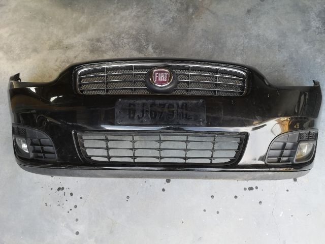 bontott FIAT CROMA Első Lökhárító (Részeivel)