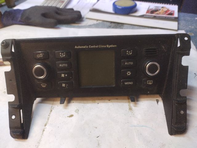 bontott FIAT CROMA Fűtéskapcsoló (digit klímás)