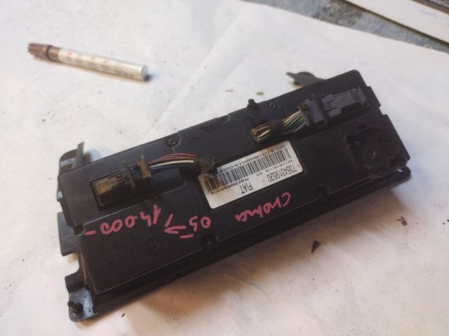 bontott FIAT CROMA Fűtéskapcsoló (digit klímás)