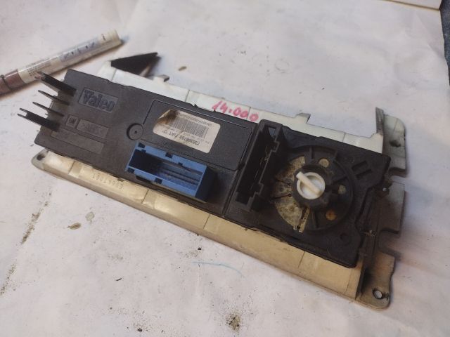 bontott FIAT CROMA Fűtéskapcsoló (manuális klímás)