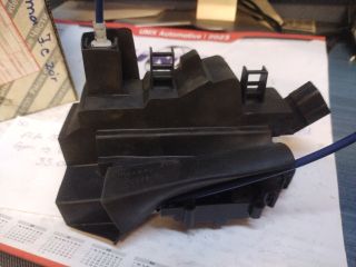 bontott FIAT CROMA Jobb első Ajtózár