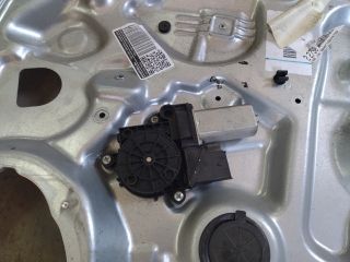 bontott FIAT CROMA Jobb hátsó Ablakemelő Szerkezet (Elektromos)