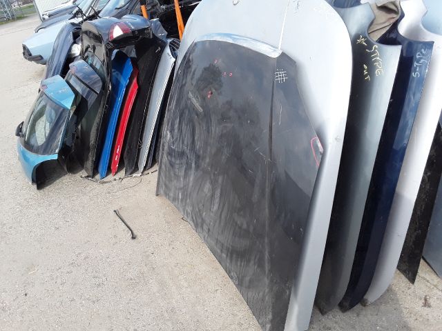 bontott FIAT CROMA Motorháztető