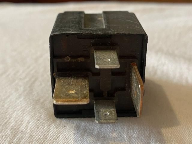 bontott FIAT CROMA Relé