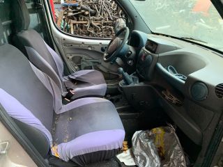 bontott FIAT DOBLO Gyújtáskapcsoló Házzal