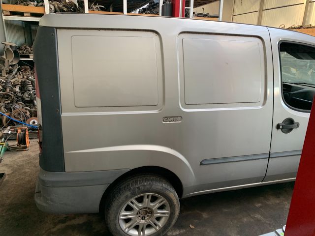 bontott FIAT DOBLO Jobb hátsó Rugó