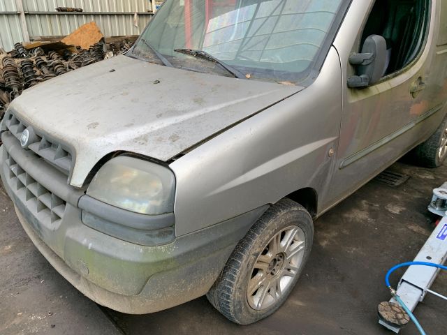 bontott FIAT DOBLO Motor Tartó Bak Jobb