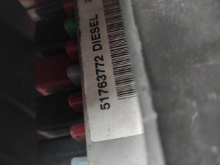 bontott FIAT DOBLO Biztosítéktábla Motortér