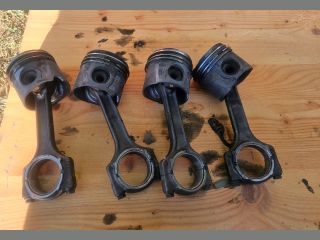 bontott FIAT DOBLO Dugattyú és Hajtókar