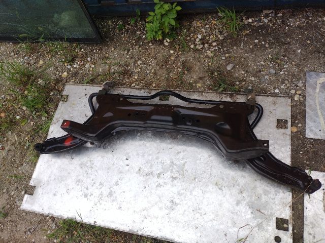 bontott FIAT DOBLO Első Bölcső