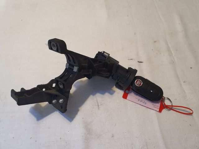 bontott FIAT DOBLO Gyújtáskapcsoló Házzal