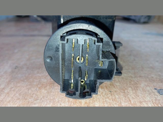 bontott FIAT DOBLO Gyújtáskapcsoló