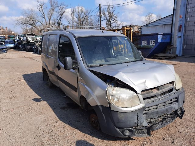 bontott FIAT DOBLO Jobb első Féknyereg Munkahengerrel